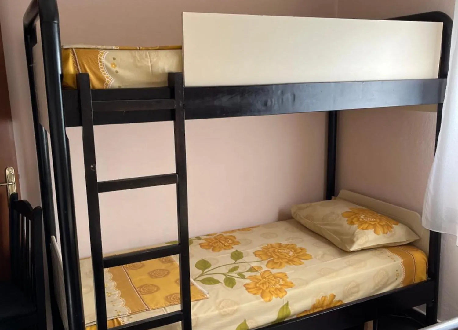 Hotel Elsaidi Velipojë 3*,